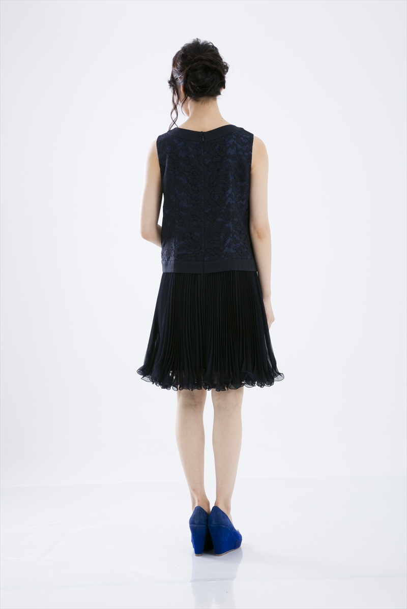 GRACE CONTINENTALのフレアプリーツスカートドレス ネイビー 1,1 