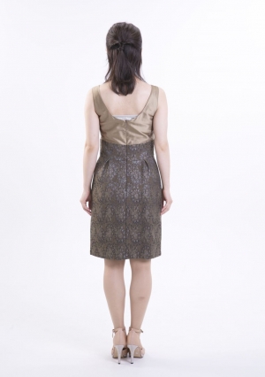 TOCCAのジオメトリー刺繍ドレス