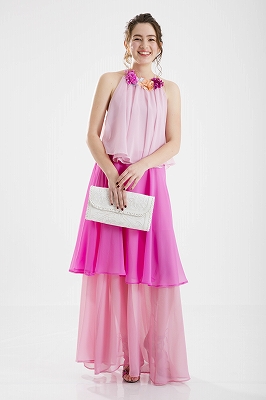 3色ピンクのフレアロングドレス